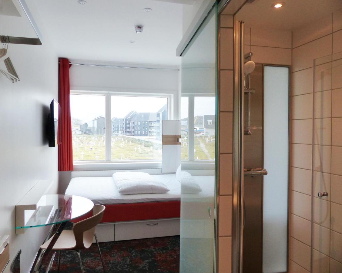 Hotel Hhe Express à Nuuk Extérieur photo